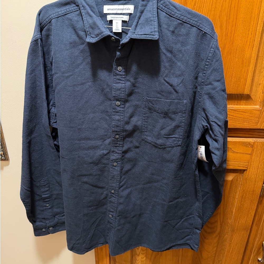 Amazon Essentials Men's‎ Dark Blue Casual Shirt Size L & Size XXL. NWT
